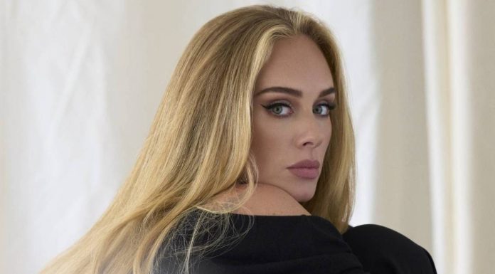 Adele compartilha carta aberta sobre o álbum ’30’