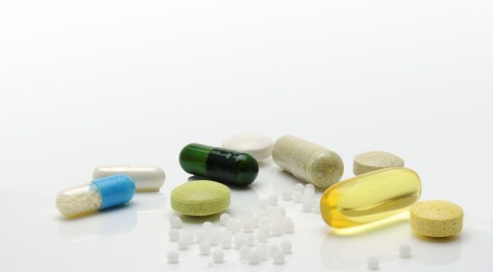 Anvisa aprova novo tratamento para HIV com duas substâncias em um único comprimido