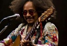 Chico César é vítima de comentários racistas em programa de rádio