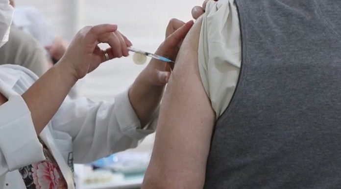 Cidade de SP segue com vacinação de 3ª dose para maiores de 18 anos – Notícias