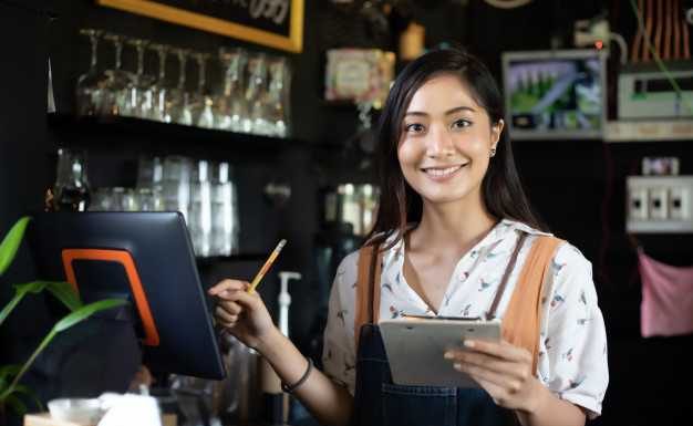 Confira 6 dicas para ajudar mulheres a abrirem os próprios negócios!