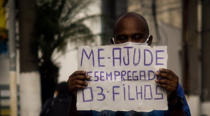 Desemprego cai para 12,6% em setembro e atinge 13,5 milhões, diz IBGE
