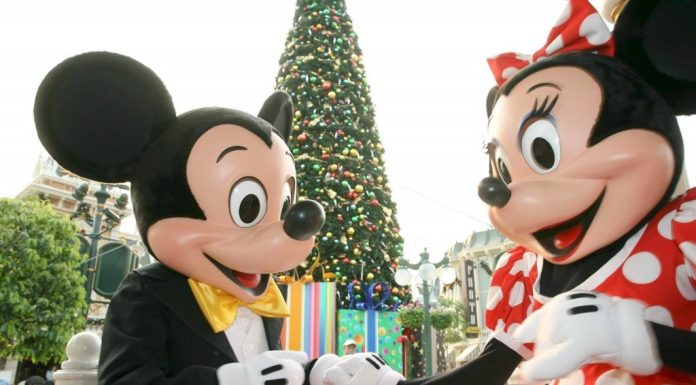 Disney da China fecha para funcionários fazerem testes para Covid-19 nesta quarta-feira