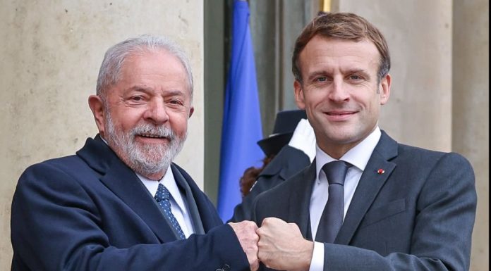 Em viagem pela Europa, Lula se encontra com Emmanuel Macron e discute ‘urgência climática e fome’