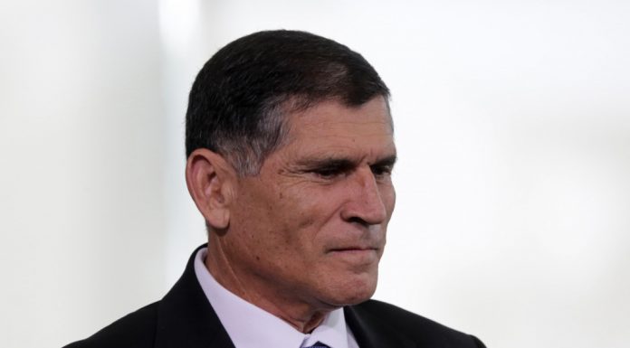 Ex-ministro de Bolsonaro, Santos Cruz se filia ao Podemos nesta quinta