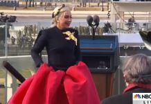 Lady Gaga conta que usou vestido à prova de balas ao cantar em posse de Joe Biden