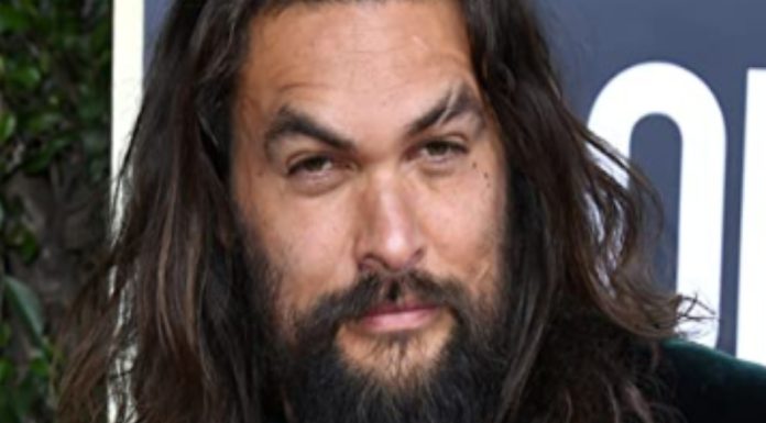 O Corvo: Jason Momoa aparece caracterizado em gravações do filme cancelado