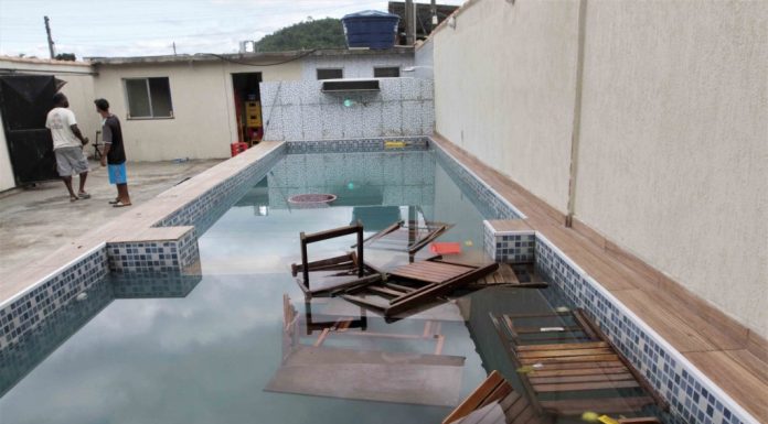 PMs teriam invadido piscina e consumido bebidas após operação que deixou 8 mortos em São Gonçalo