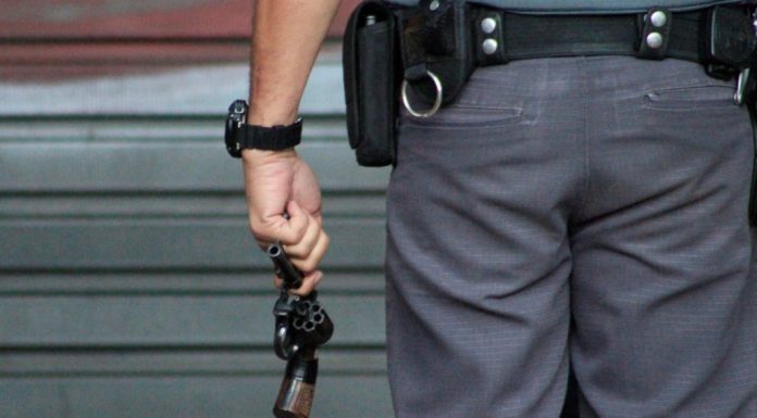 Quadrilha assalta outlet e causa pânico no interior de São Paulo