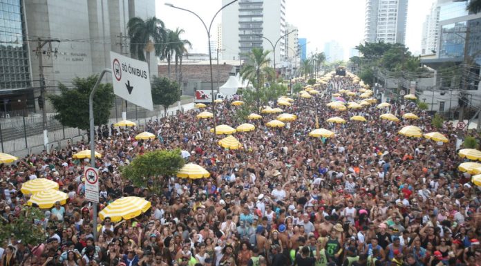 Em meio ao crescimento de casos da Covid-19, São Paulo aprova desfiles de 696 blocos para o Carnaval