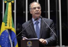 Senadores aliados do governo já admitem mudanças em texto da PEC dos precatórios para aprovação