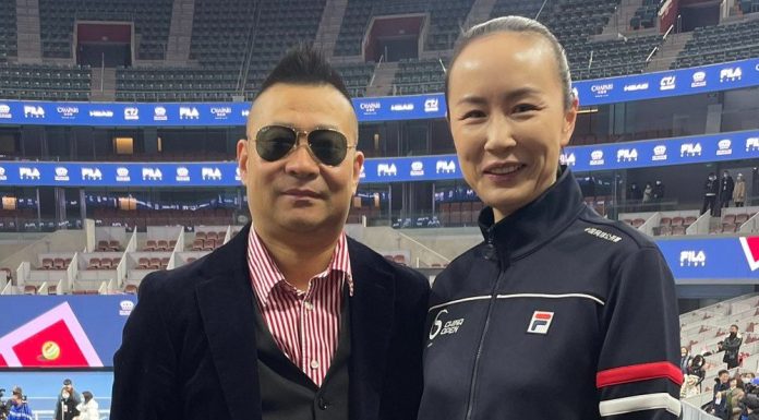Tenista chinesa aparece em torneio em Pequim, mas WTA contesta imagens