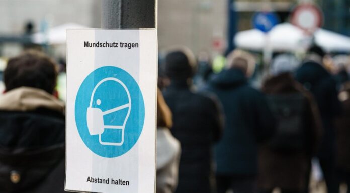 Alemanha registra novos protestos contra restrições anticovid e possibilidade de obrigatoriedade de vacina