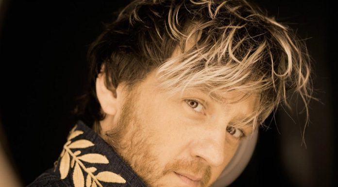 André Frateschi apresenta clássicos da Legião Urbana e David Bowie nesta quinta em SP