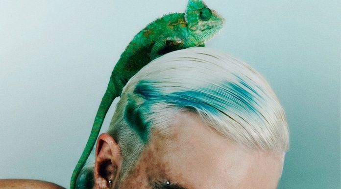 Ao TMDQA!, CHAMELEO detalha o processo de se conectar com sua essência para gerar o ótimo disco de estreia “ECDISE”