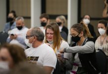 Boate Kiss: 4º dia de júri é marcado por depoimento de sobreviventes; julgamento segue neste domingo