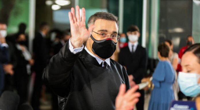 Em culto, André Mendonça diz que ida ao STF era um ‘sonho inalcançável’