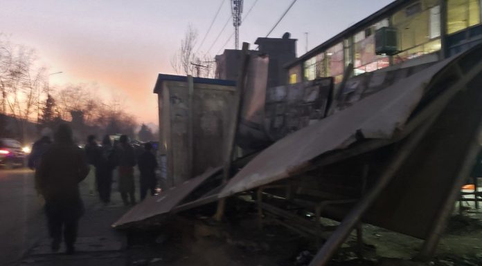 Explosão em ônibus deixa pelo menos dois mortos no Afeganistão