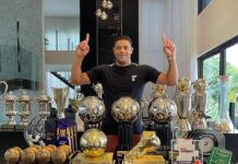 Hulk posa com prêmios individuais que ganhou em 2021 e agradece: ‘Gratidão a Deus por tanta benção’