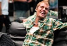 Justin Bieber bate recorde no Spotify e se mantém como artista mais ouvido da plataforma