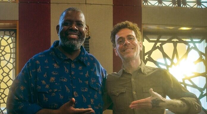 Nando Reis e Péricles unem suas vozes no clipe de “Vou Te Encontrar”