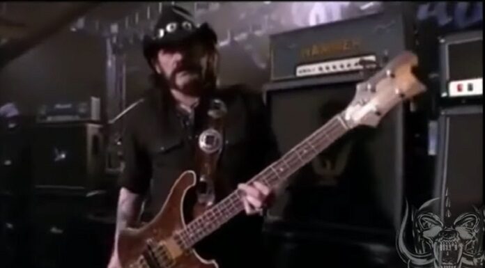 “Não recomendo meu estilo de vida”: Lemmy Kilmister e a autobiografia mais excêntrica de todos os tempos
