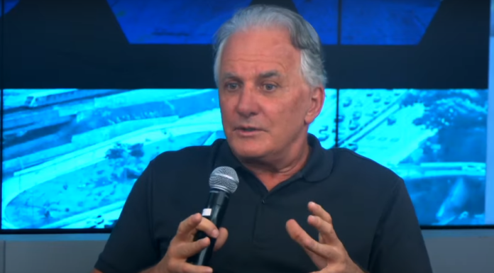 Otávio Mesquita defende Bolsonaro: ‘Não teve nenhum problema em relação a roubo’