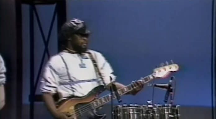 Robbie Shakespeare, lenda do Reggae e do Sly & Robbie, morre aos 68 anos