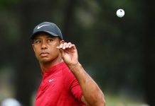 Tiger Woods jogará com filho na volta aos torneios após acidente de carro