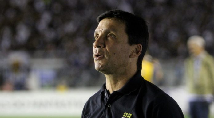Vasco anuncia volta de Zé Ricardo ao cargo de técnico do clube