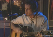 Em 2003, Chris Cornell e o Audioslave faziam sessão lendária em estúdio