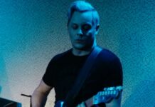 Jack White lança vídeo ao vivo para apresentar sua nova banda; assista