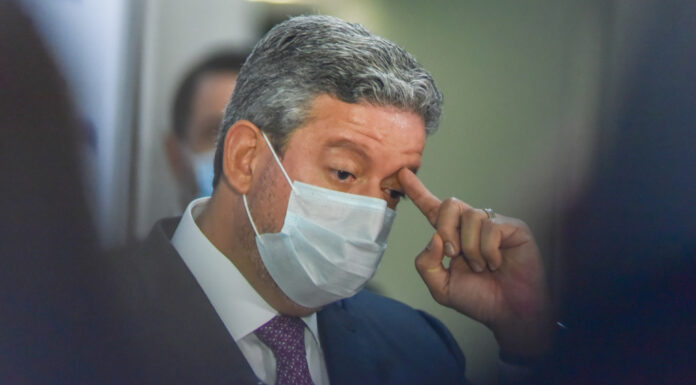 Lira diz que Senado deve ser cobrado por alta dos combustíveis e critica governadores