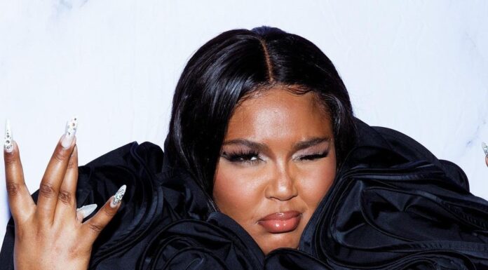 Lizzo divulga trecho de música nova