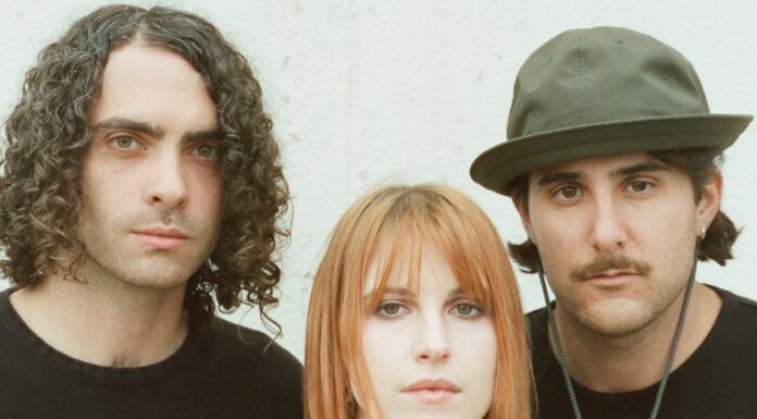 Paramore anuncia retorno em festival com My Chemical Romance