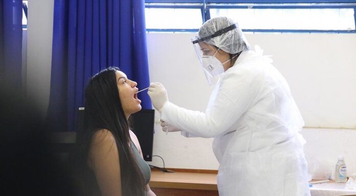 Prefeitura de SP prioriza testagem de Covid-19 e gripe a grupos de risco