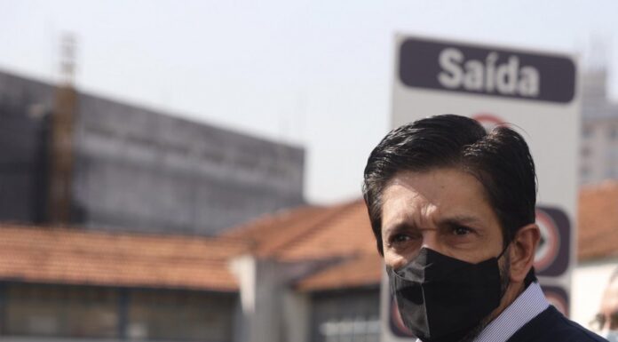 Ricardo Nunes nega que vai endurecer restrições em SP após aumento de casos de Covid-19