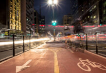 São Paulo, 468 anos: cidade desumana, generosa, que amamos e odiamos, da cracolândia, da Paulista e do caos