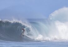 Aos 49 anos, Kelly Slater é campeão em Pipeline, na 1ª etapa do Mundial de Surfe