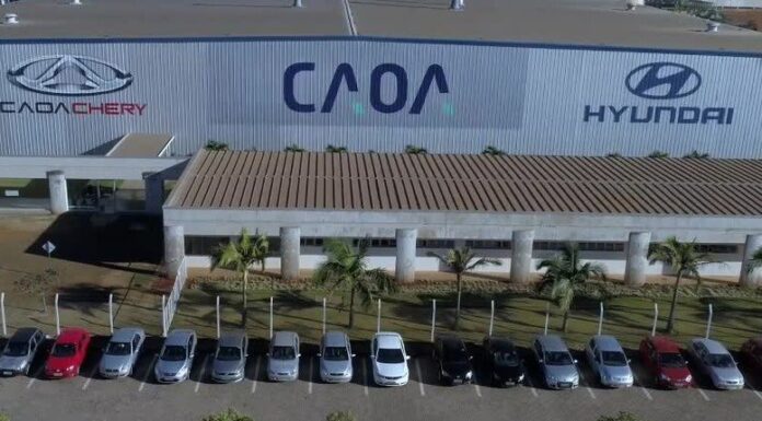 Apesar de piora no setor automotivo, montadora se mostra otimista com retomada em 2022
