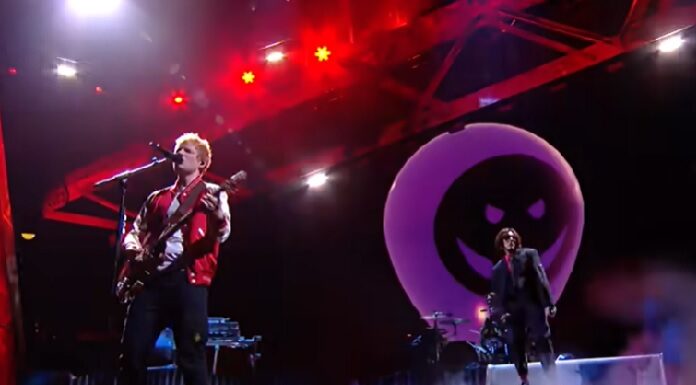 Após show conjunto, Ed Sheeran confirma música inédita com o Bring Me The Horizon