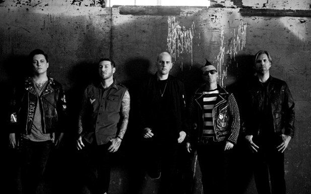 Avenged Sevenfold grava orquestra gigante e revela que novo disco está “90% pronto”