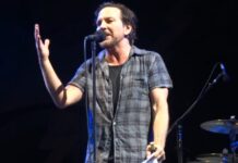Com classe, Eddie Vedder e Pearl Jam rebatem provocações de Nikki Sixx
