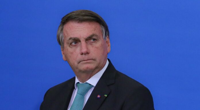 Corregedoria da PF diz que inquérito vazado por Bolsonaro não estava sob sigilo judicial