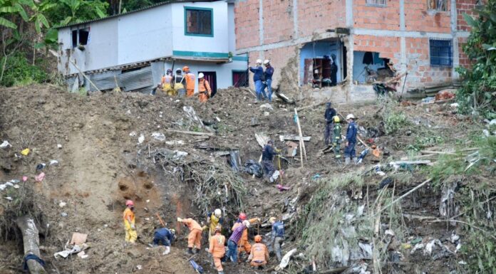 Deslizamento de terra deixa ao menos 14 mortos e 35 feridos na Colômbia
