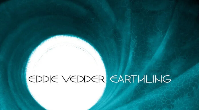 Eddie Vedder reencontra paixão pelo Rock e vai da balada ao Punk em novo disco solo