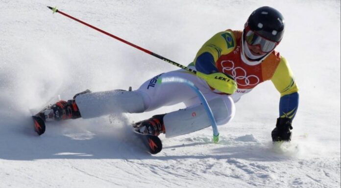 Jogos Olímpicos de Inverno: Esquiador brasileiro testa positivo para Covid-19