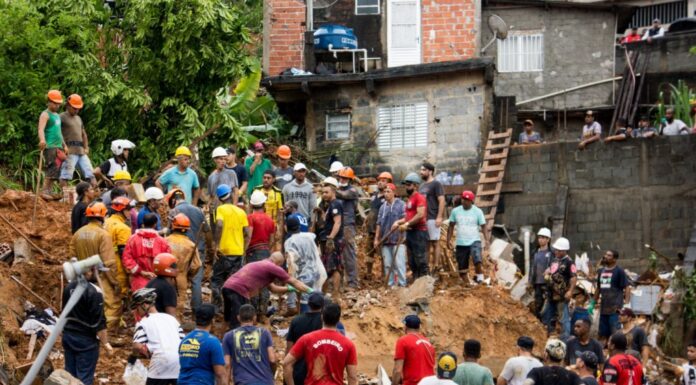 Mais dois corpos são encontrados em Franco da Rocha; número de mortos após chuvas vai para 29 em SP