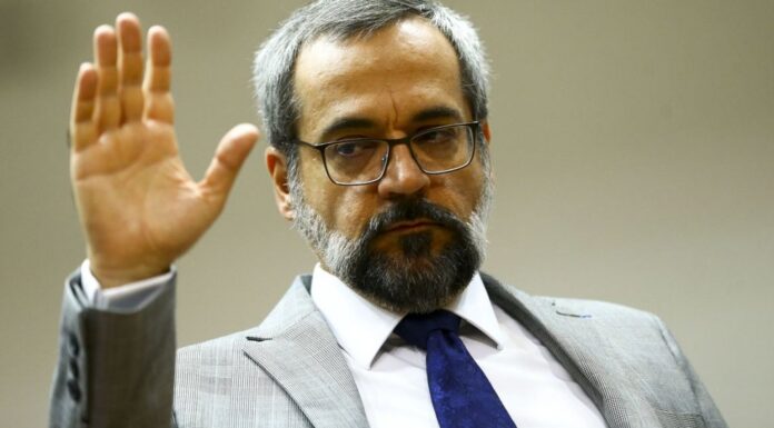 Weintraub diz que tem provas de que Lewandowski tentou comprar sua casa e afirma: ‘Gerou desconforto’